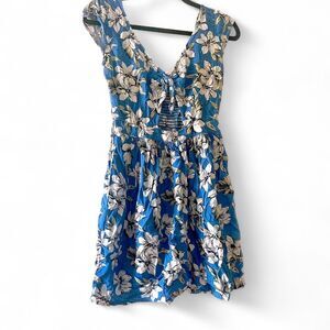 Vtg Hollister Hawaiian blue and white floral dress W/ Triangle Cut out & tie M